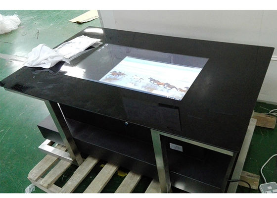 32 Inch LCD Digital Signage Multitouch Coffee Table 271.3*479.8mm Display Area